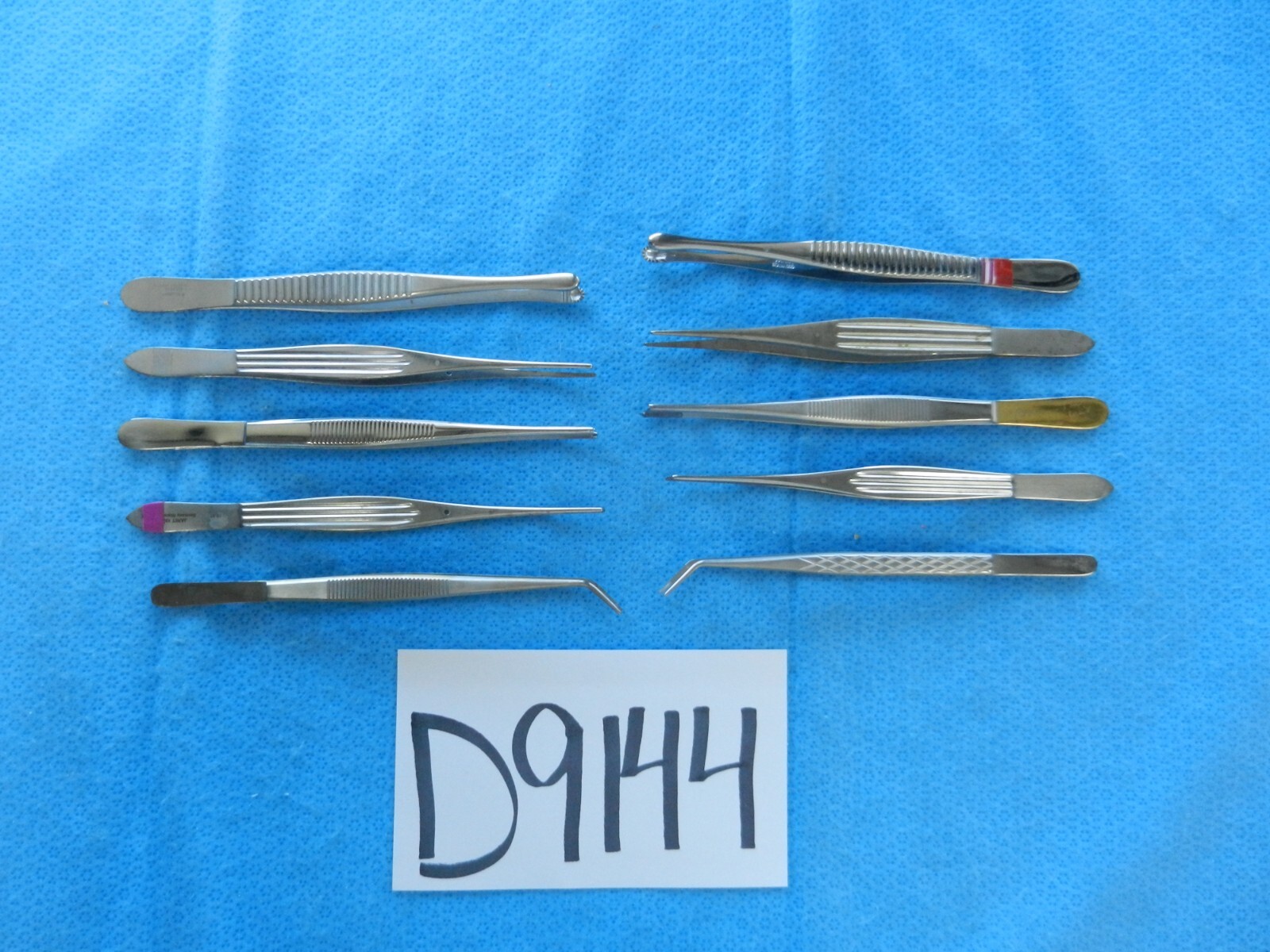 D9144 V. Mueller Jarit Aesculap Straight/Curved Forceps Approx. 13-16cm Length