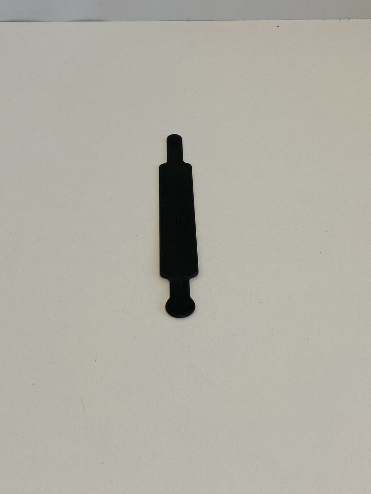 AA1: V. Mueller NF Stainless Instrument