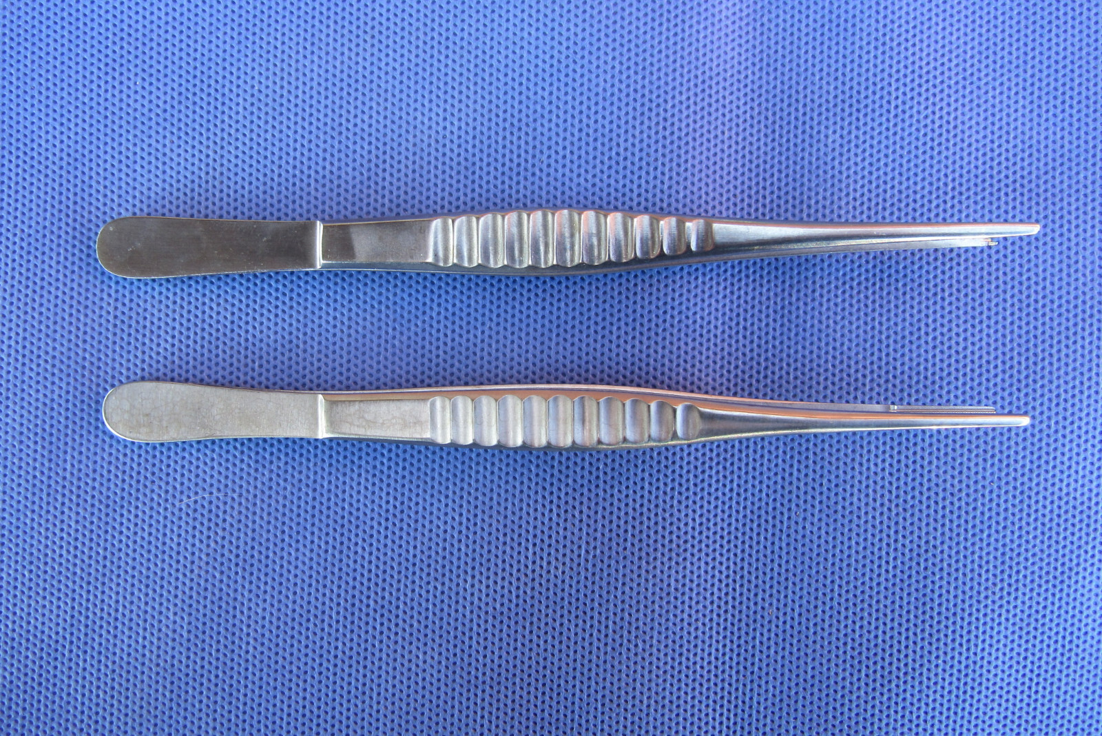 Lot of (6) Pilling 18-1133 + Faded Names Tissue Forcep Tweezers Mostly Germany