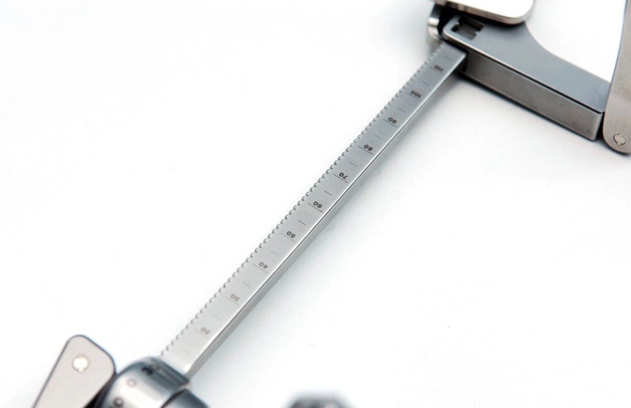 Globus Medical Caspar Adjustable Retractor Orthopedic Instrument
