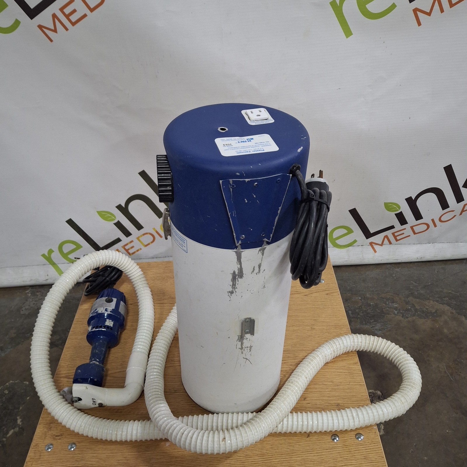 M-PACT WORLDWIDE 0295-200 Saw w/ 4183-160 Plaster Vacuum