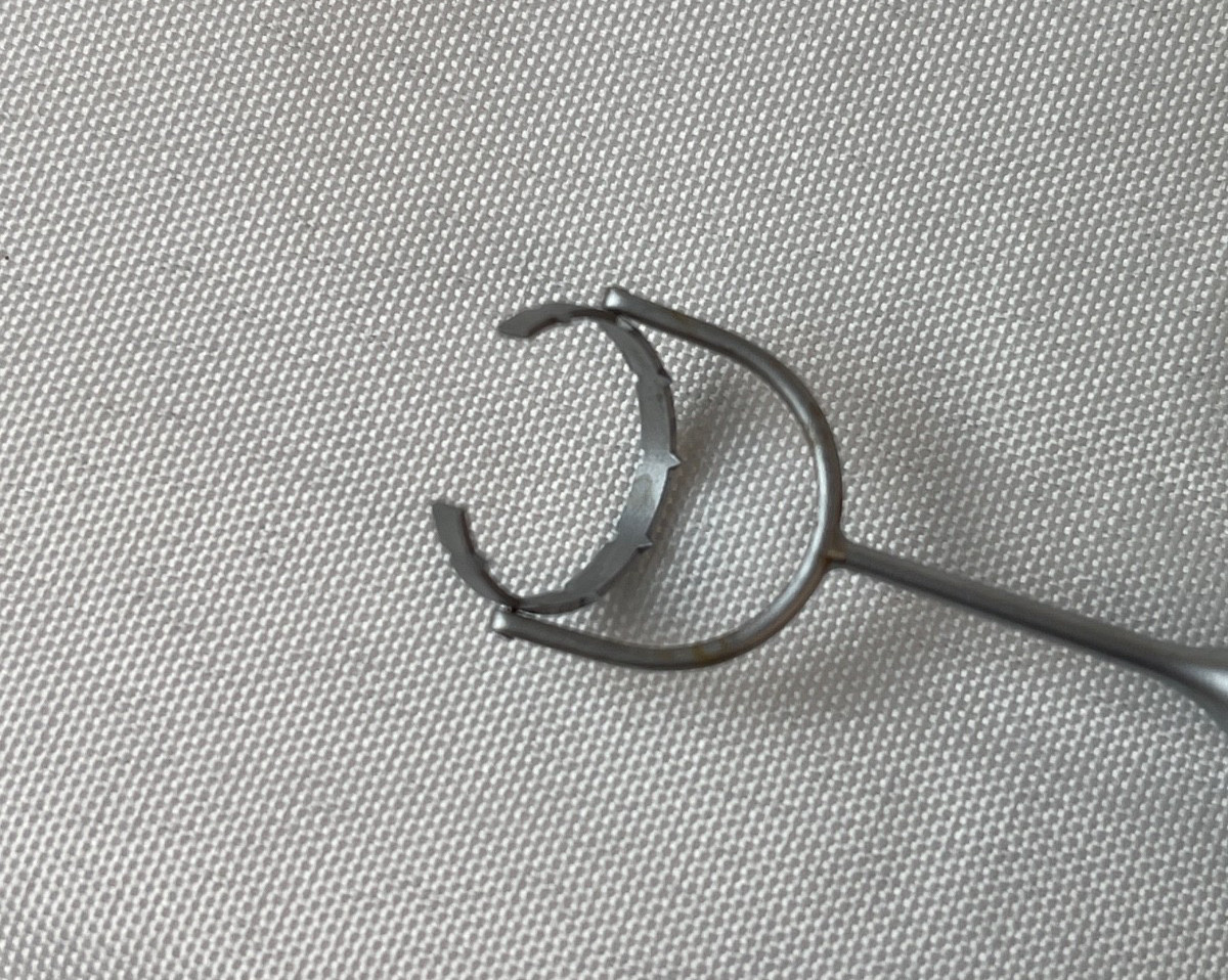 SSI Ultra 60-7065 13mm Thornton Fixation Swivel Ring Ophthalmology Ophthalmic