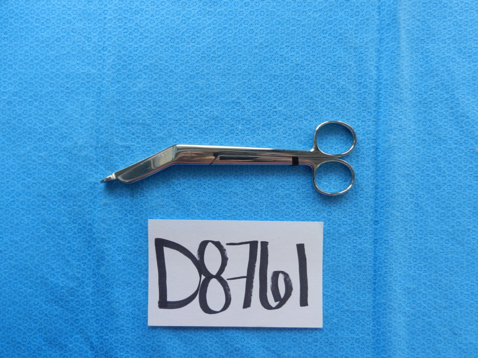 D8761 Jarit Surgical Lister Bandaging Scissors 18.4cm Overall Length 100-526