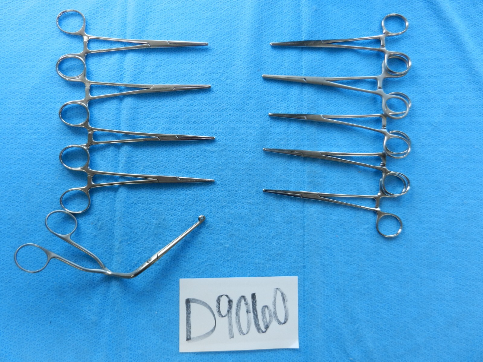 D9060 V. Mueller Codman Weck Lot of 10 Straight/Curved Forceps Approx. 16cm
