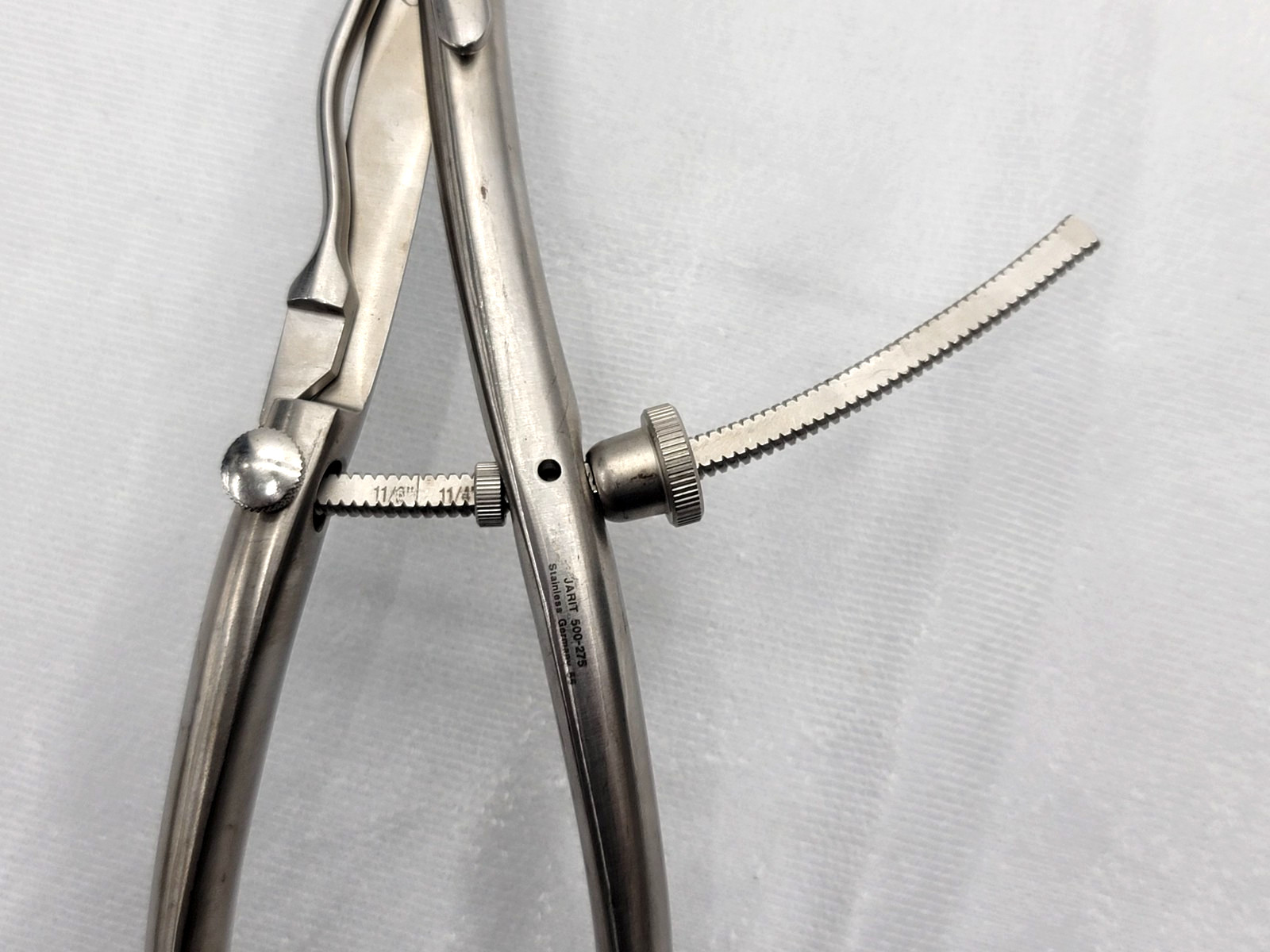 Jarit 500-275 Uterine Dilator 13.5″