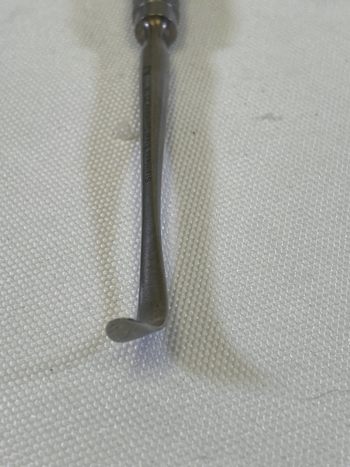 W. Lorenz 01-7815 Obwegeser Periosteal Elevator Straight & Curved Ends 21.5cm