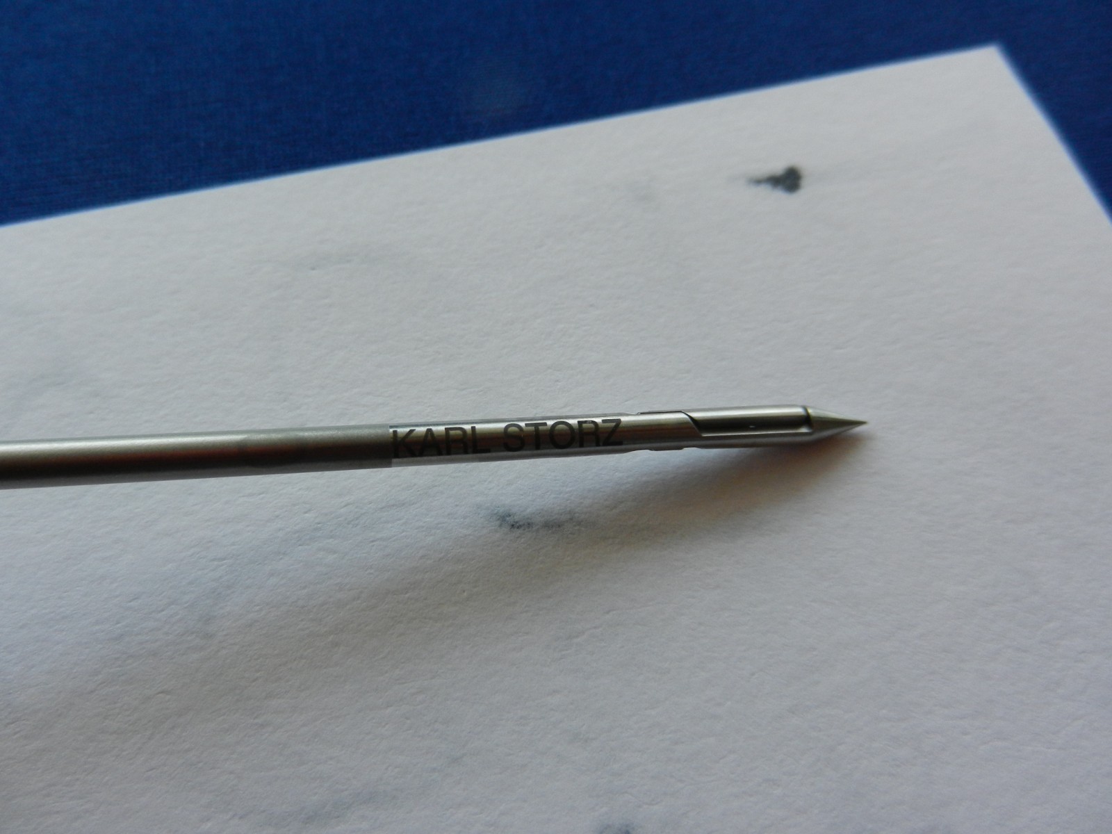 E6842 Storz 26173AM Fascial 2.8mm Closure Instrument 17cm Overall Length