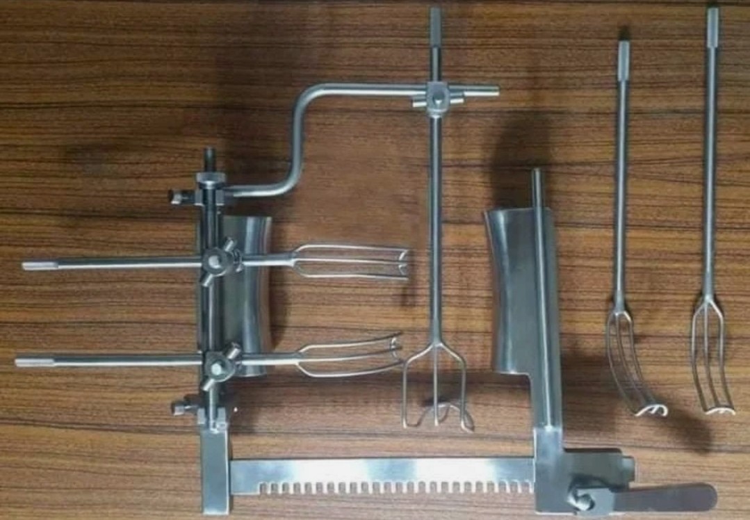 Premium Quality Cooley Cosgrove Mitral Valve Retractor Complete Surgical Set