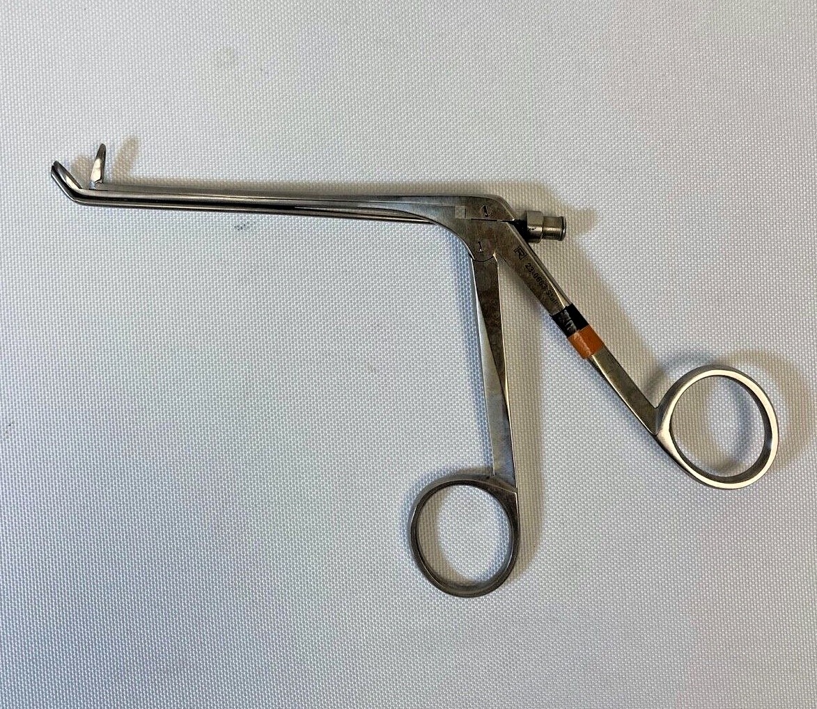 Richards 23-0663 Blakesley Suction 45° Up Size 1 Nasal Forceps ENT