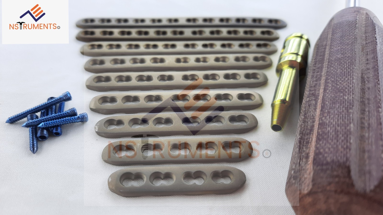 2.4mm Locking Straight Plates 4 to 12 Holes & 2.4mm LCP Screws(66 Pcs Titanium