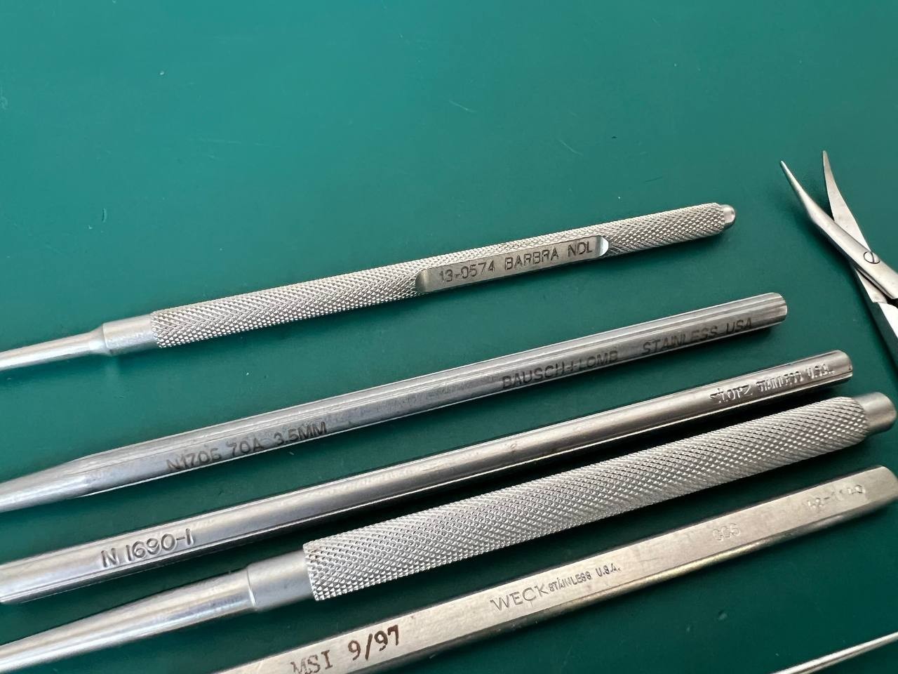 Lot ophtalmology instruments with case Ophthalmic Surgical Instruments Weck