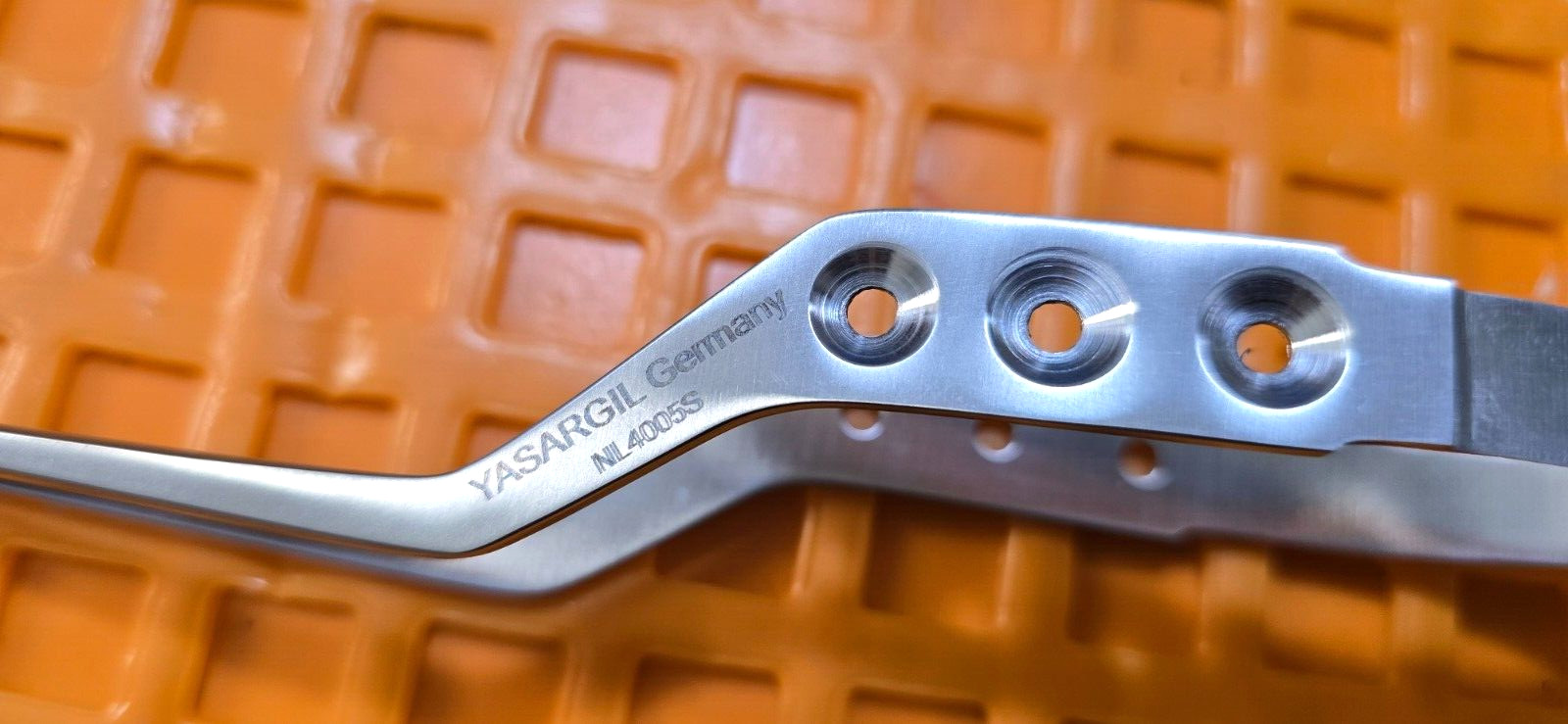 NL4005 Surgical Yasargil Micro Scissors 9″ Straight Sharp Tips