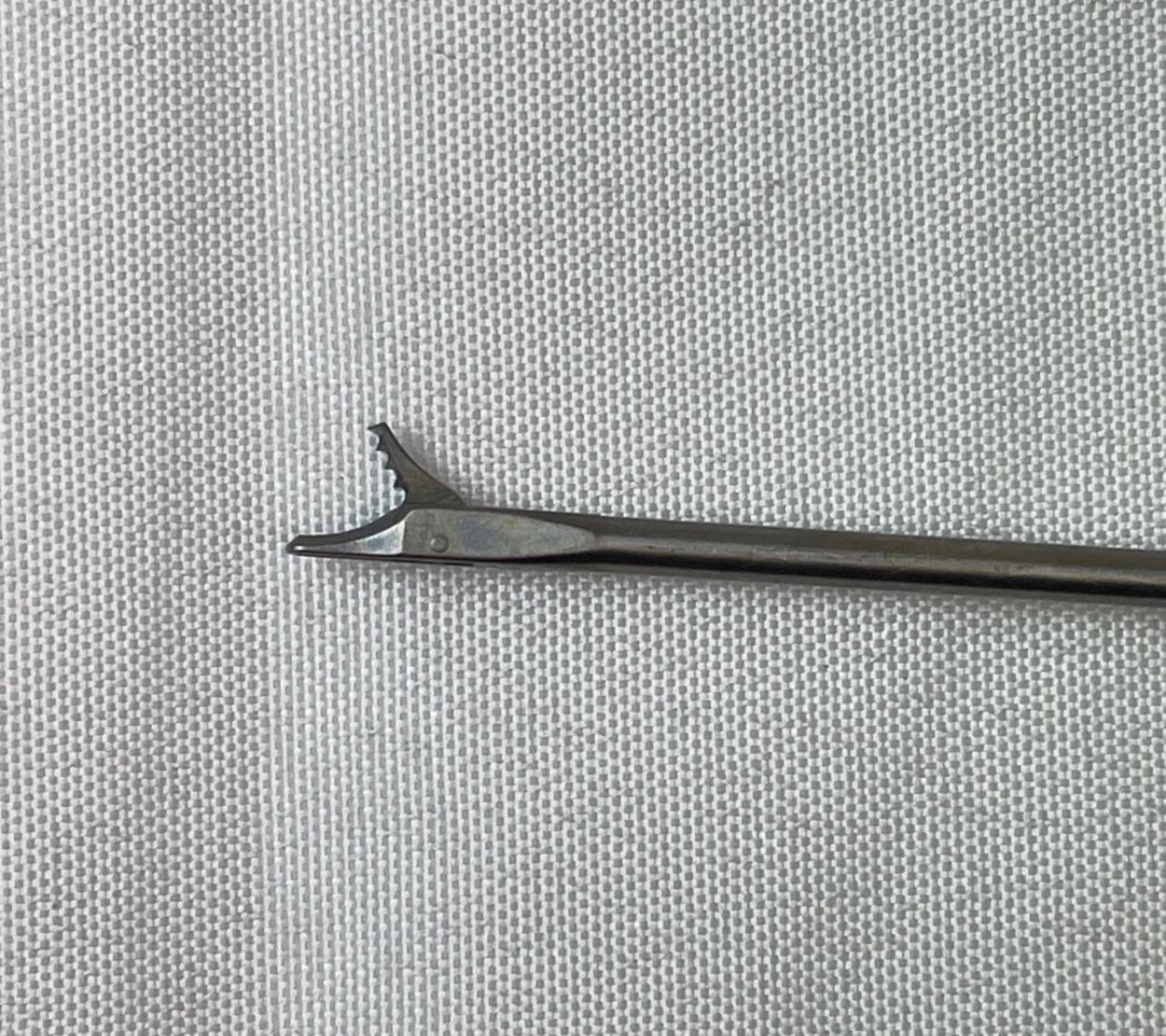 Arthrex AR-11100 Punch Slender Straight Tip 2.75mm Shaft Orthopedics Arthroscopy