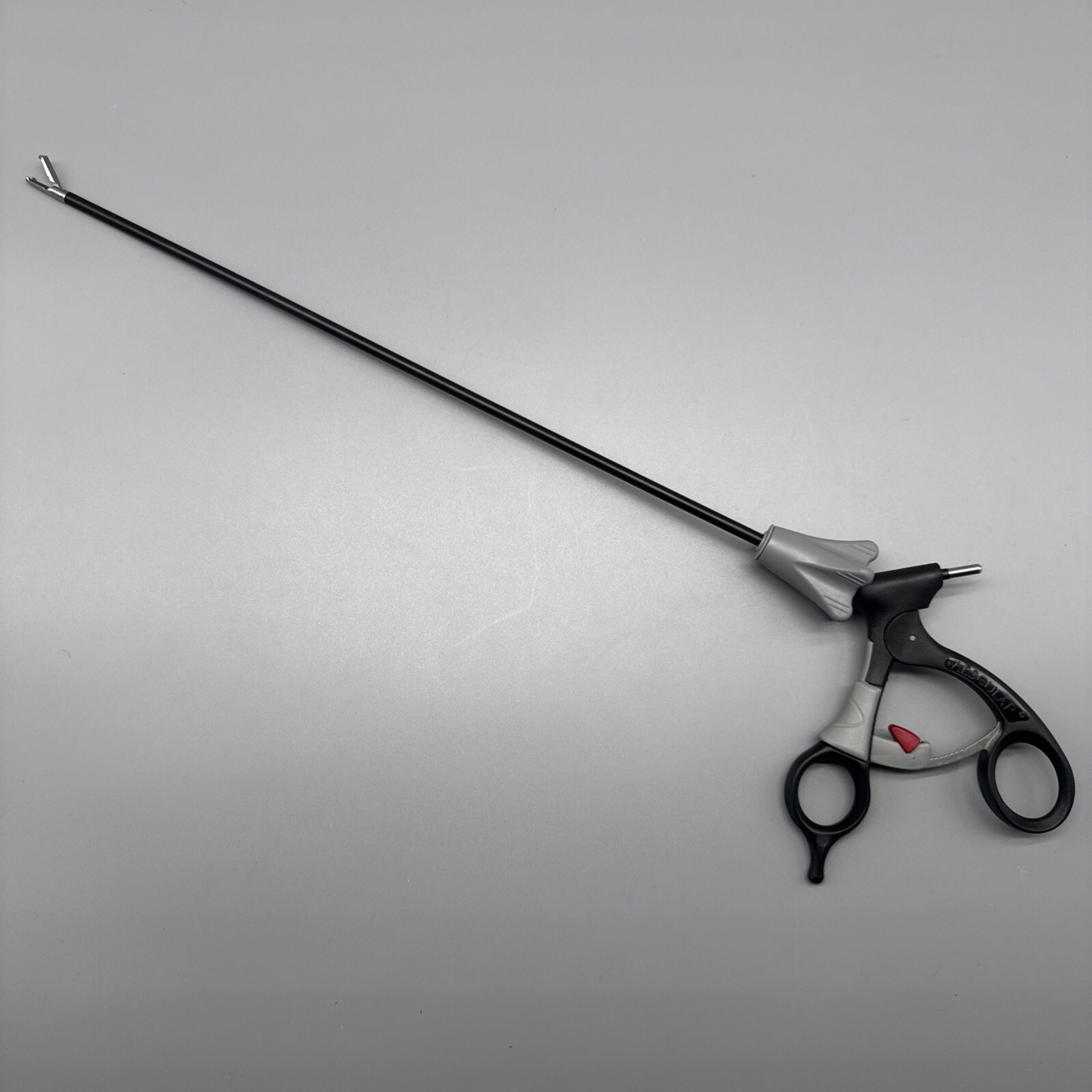 Aesculap PO648R Surgical Laparoscopic 2×4 Rat Tooth Grasping Forceps, 5mm 32cm