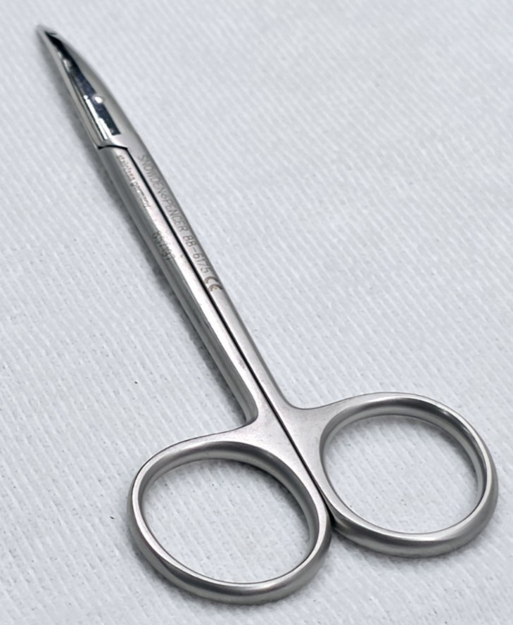 Snowden-Pencer 88-6175 Littler Curved Suture Scissors 5″ Length
