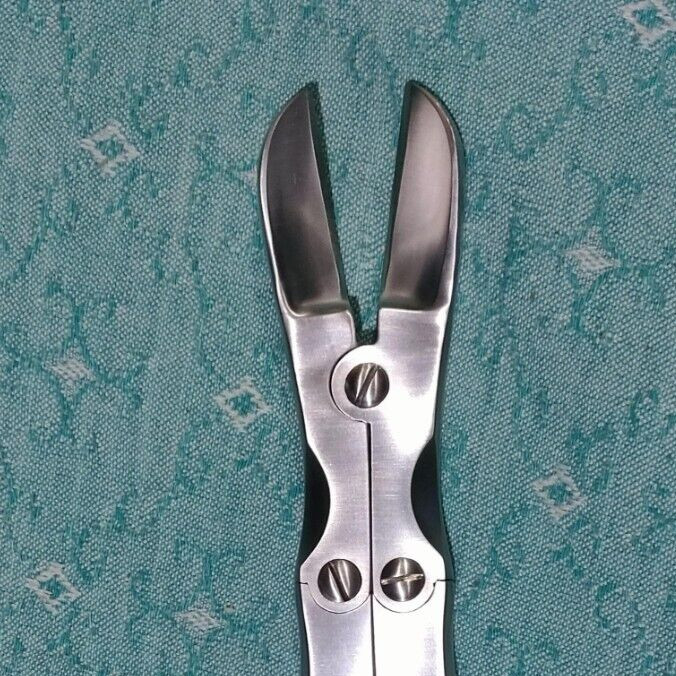 10.6″ Double Action Bone Cutter Scissor Curved Veterinary Orthopedic Instrument