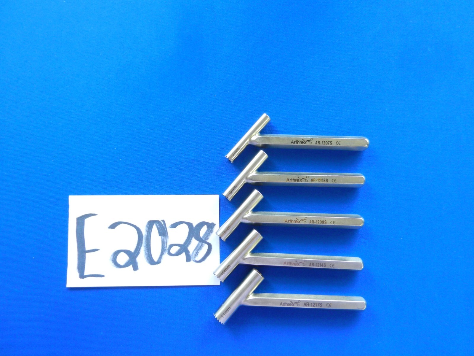 E2028 Arthrex Surgical 7-11mm Arthroscopic Drill Sleeve Set