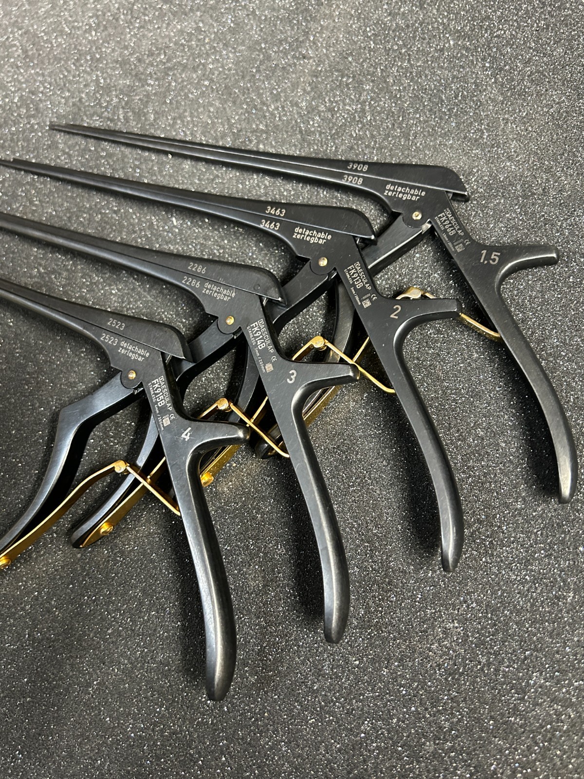 Aesculap Detachable Noir Kerrison Bone Punch Rongeur 40° (1.5mm-4mm) Set of 4