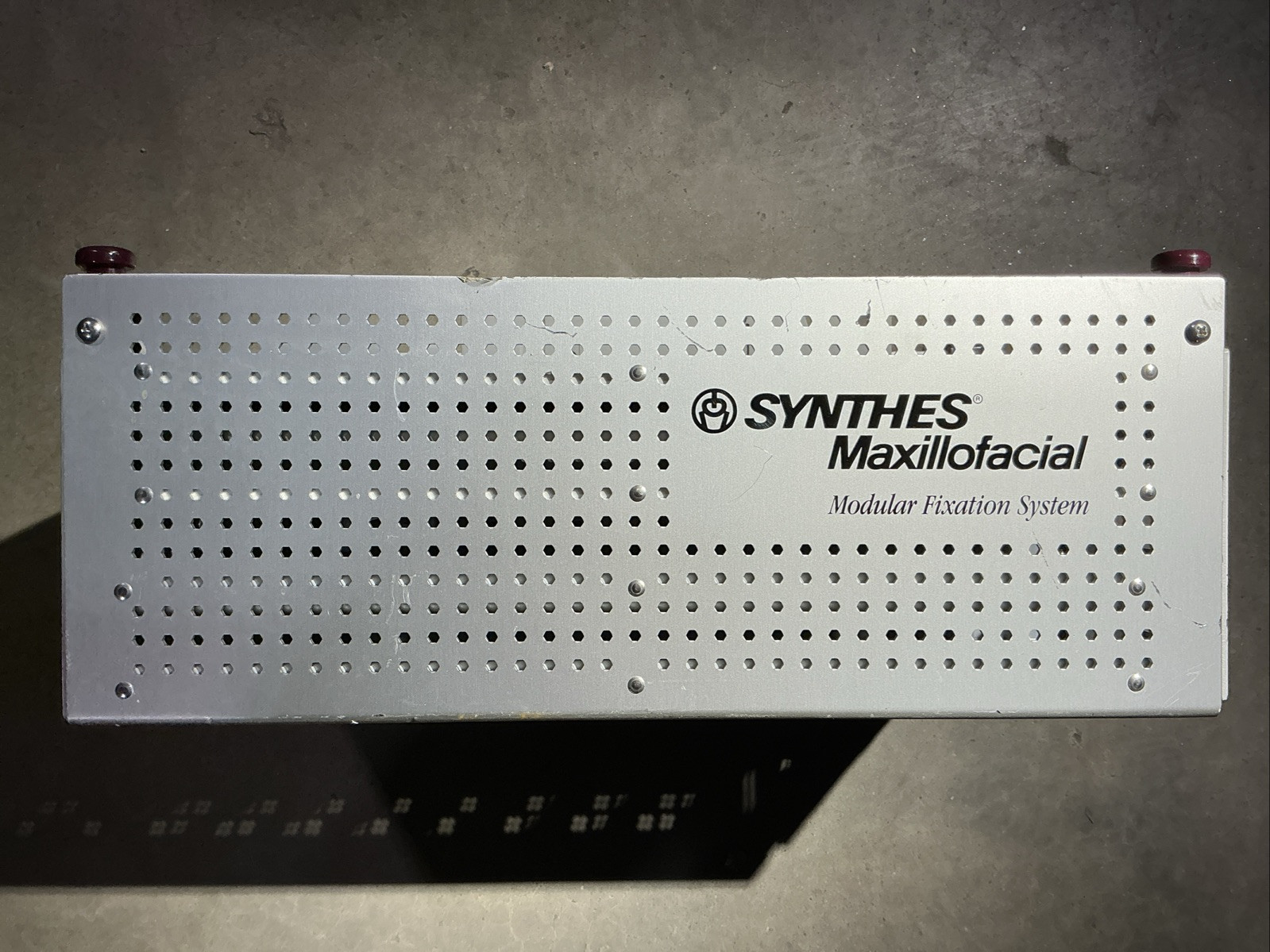 Synthes Maxillofacial Modular Fixation System CASE ONLY 1050459 304-730B Rev E