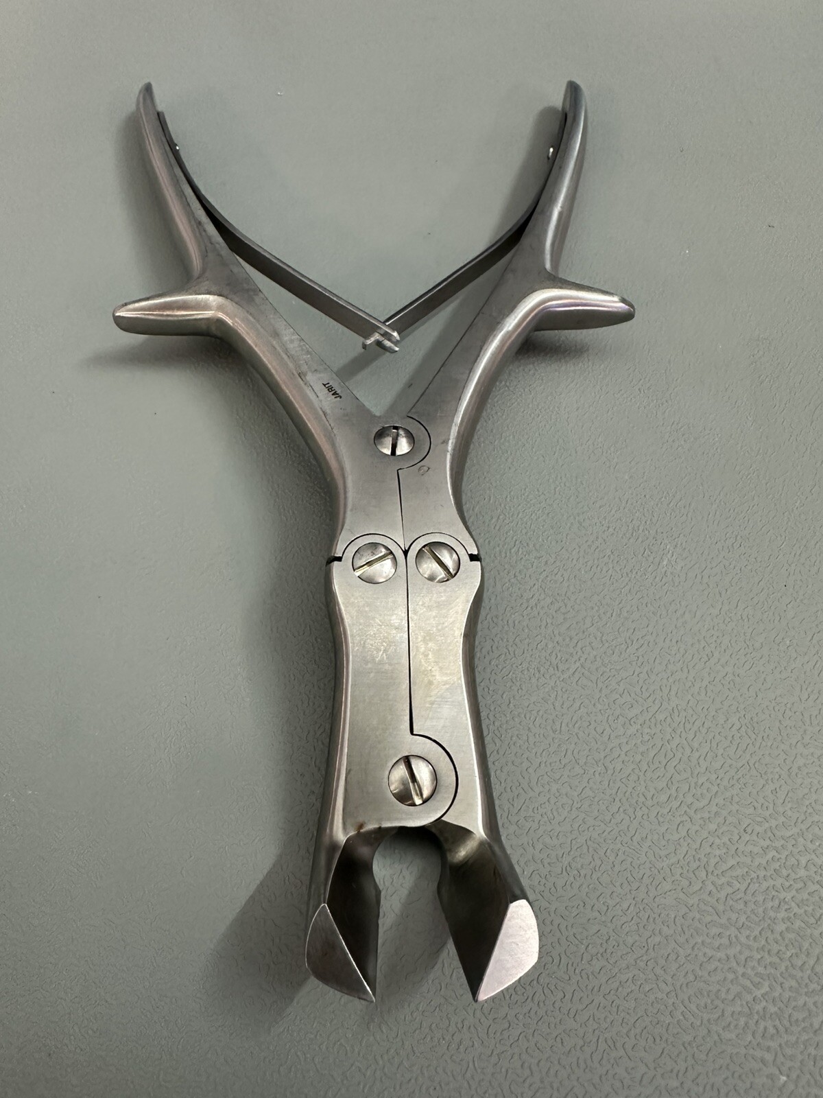 Jarit Surgical Orthopedic Double Action Cutter Pre-Owned