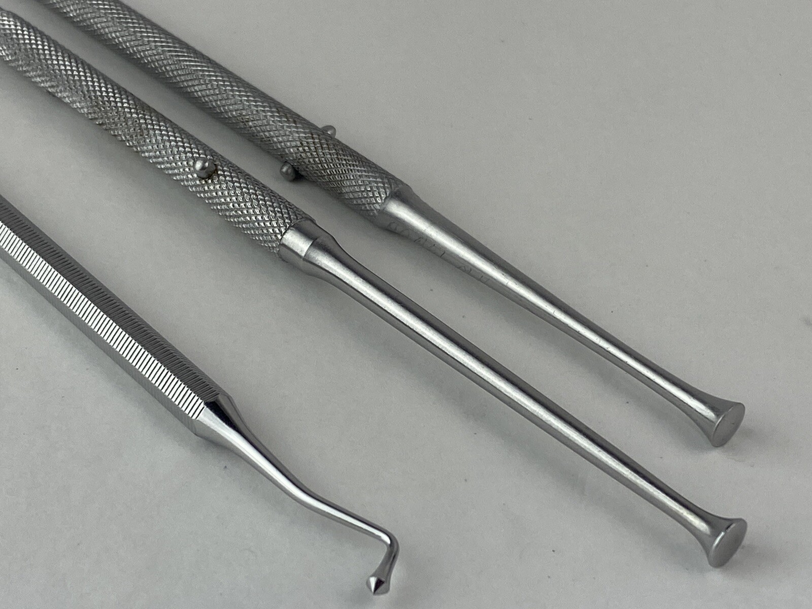 SKLAR 47-2379 Freer Septum Elevator 4mm Blunt Tip L 7.5in w Premier Acorn Pack
