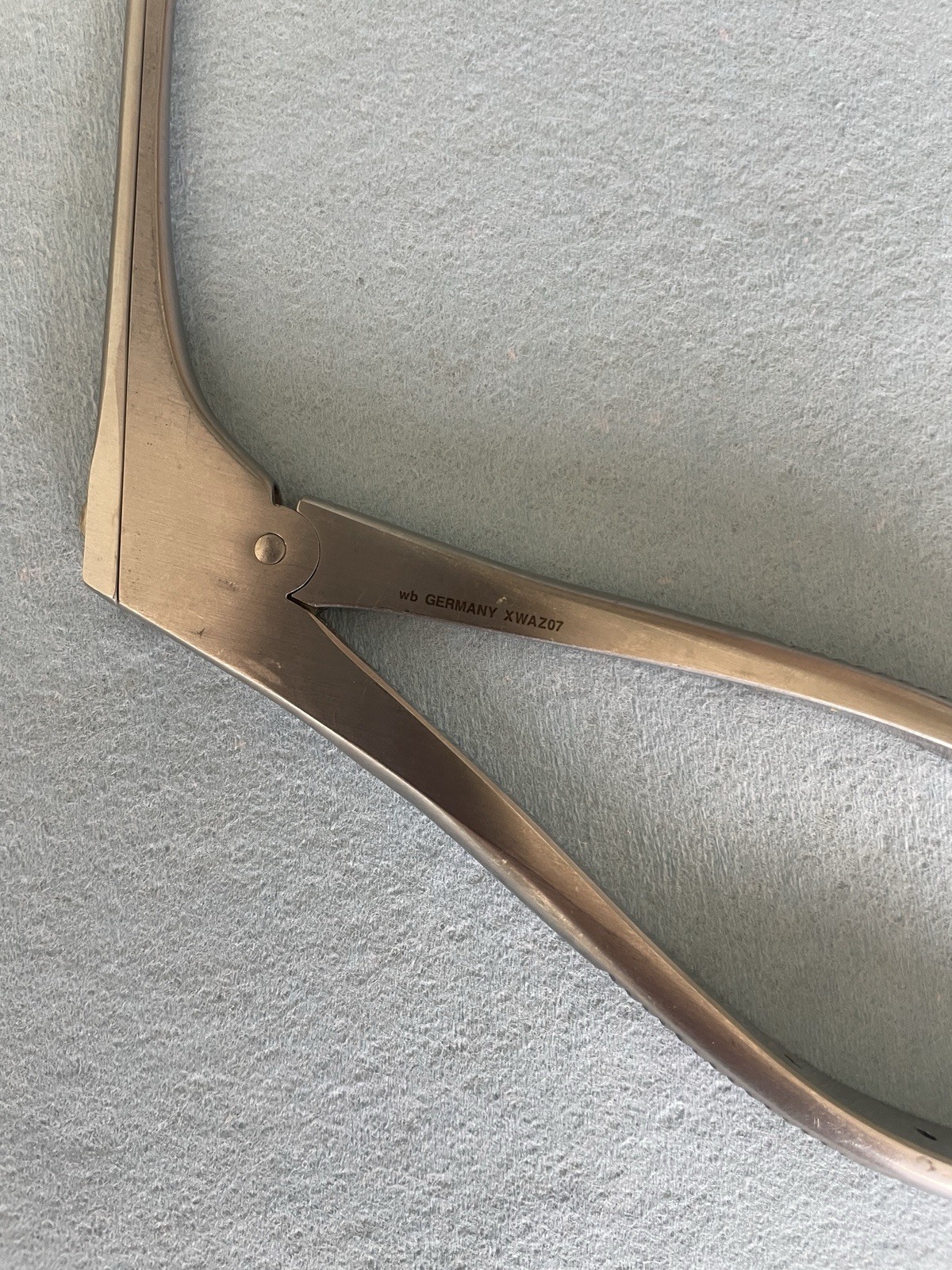 V Mueller AU-6770 Rongeur Bone Punch