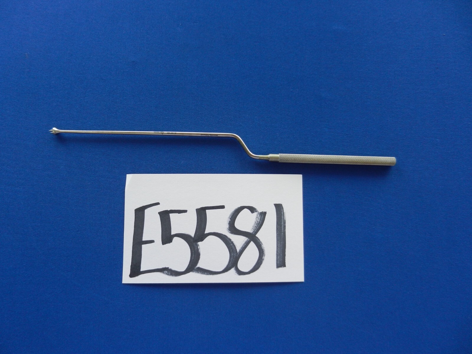 E5581 SSI Ultra 58-3519 Bayonet Instrument 25cm Overall Length