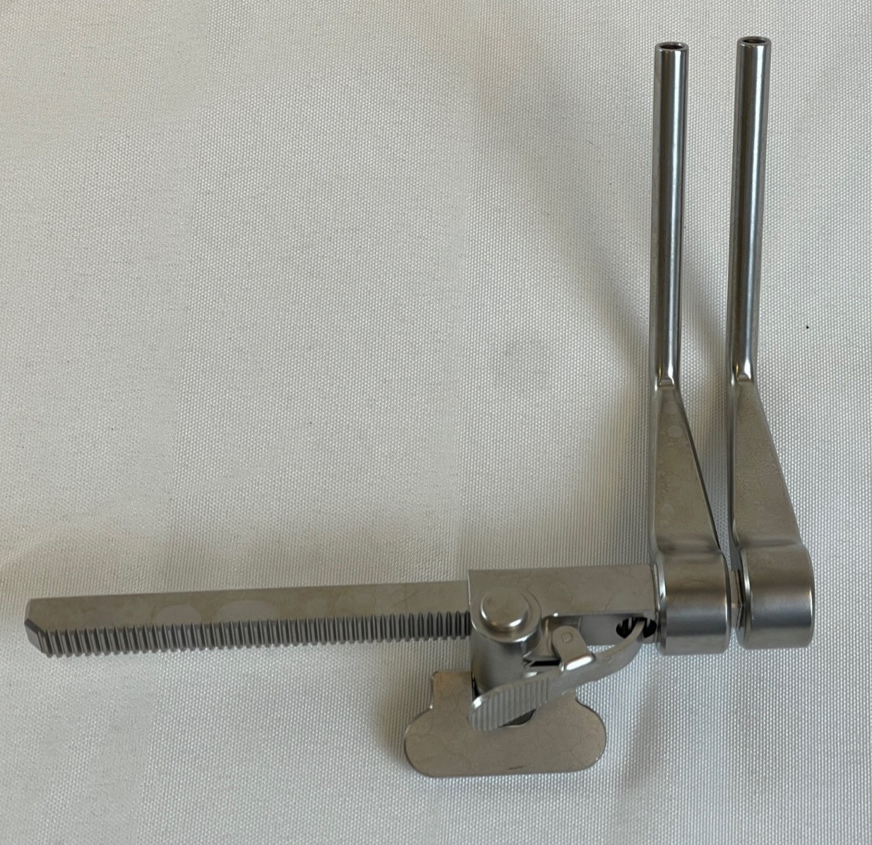 Boss Instruments 73-2598 CVB Multilevel Distractor Right 130mm Rack Neuro Spine
