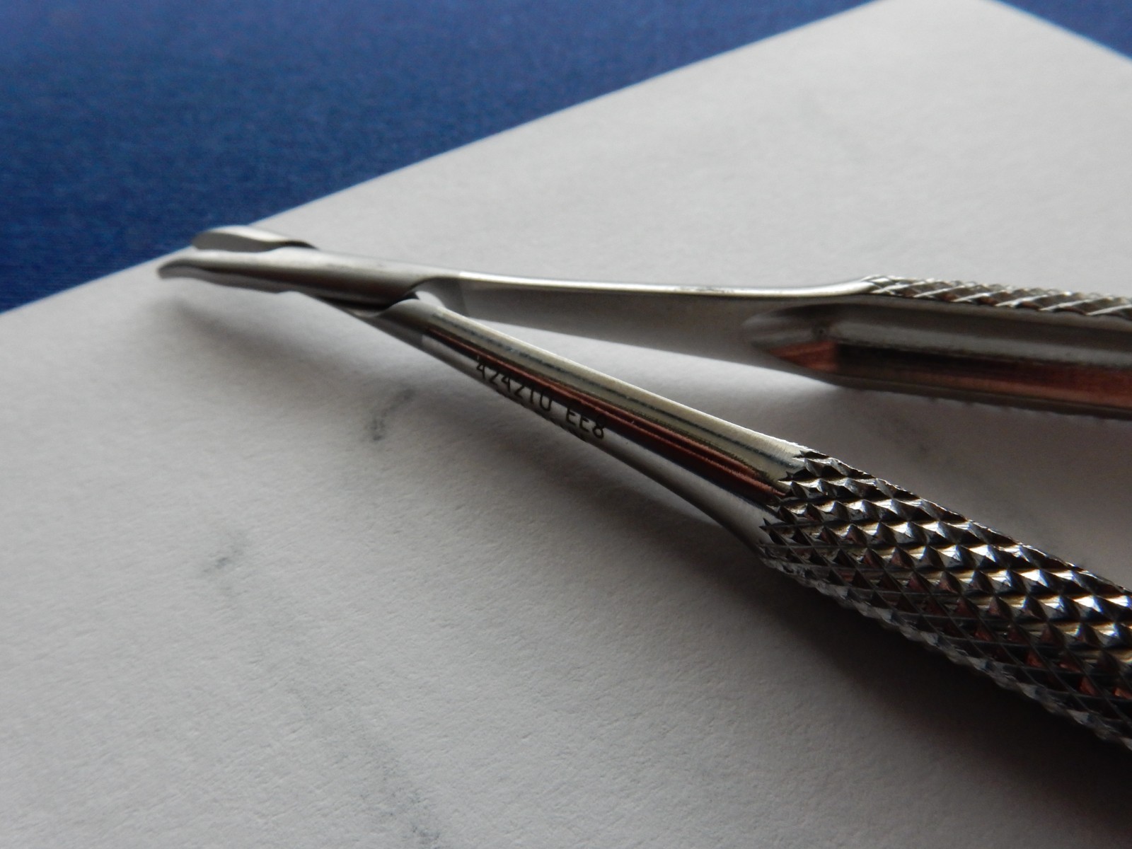 Pilling Weck 424210 Barraquer Needle Holder w/o Lock 5″