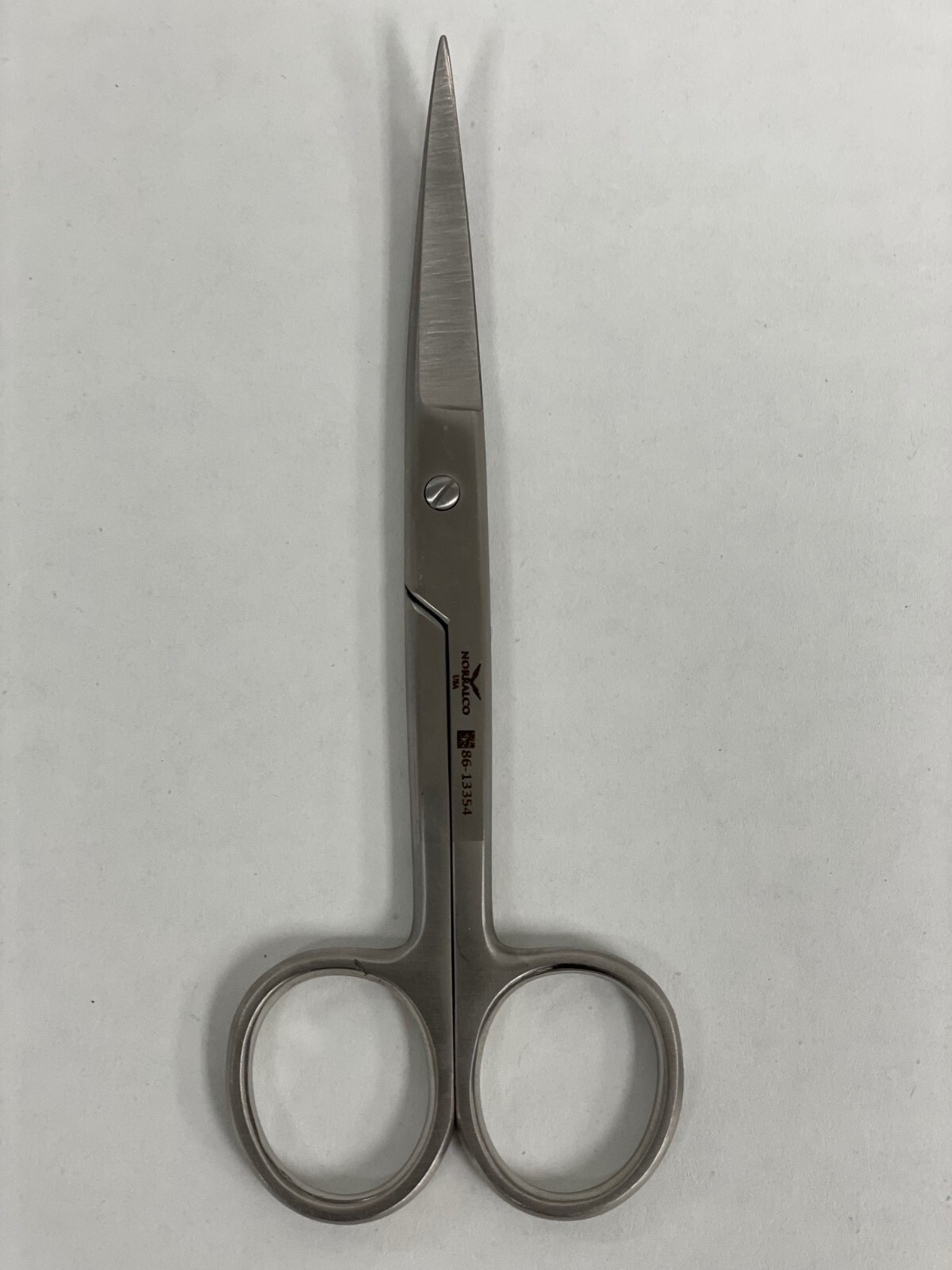 6 Operating Scissors, 5″, Standard Pattern, Curved, Sharp/Sharp Tips (86-13354)