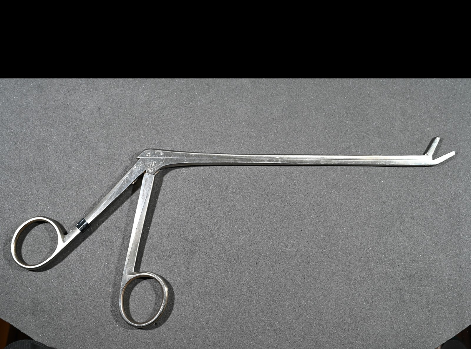 Aesculap MD618 Cushing Rongeur Up-Biting 2 × 10 mm Jaw 7 in Working Length
