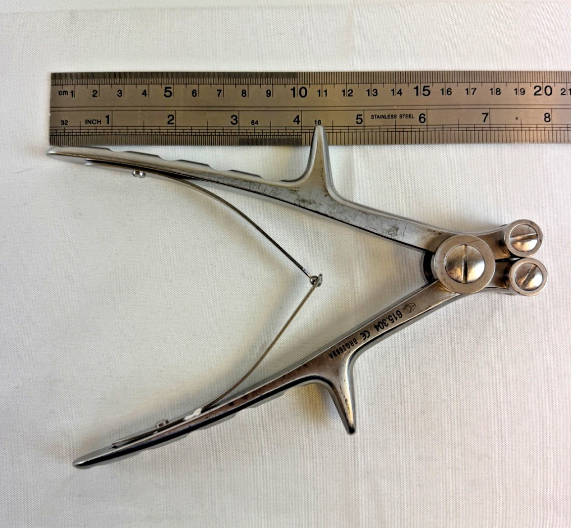 Globus Medical 615.304 Orthopedic Rod Bender