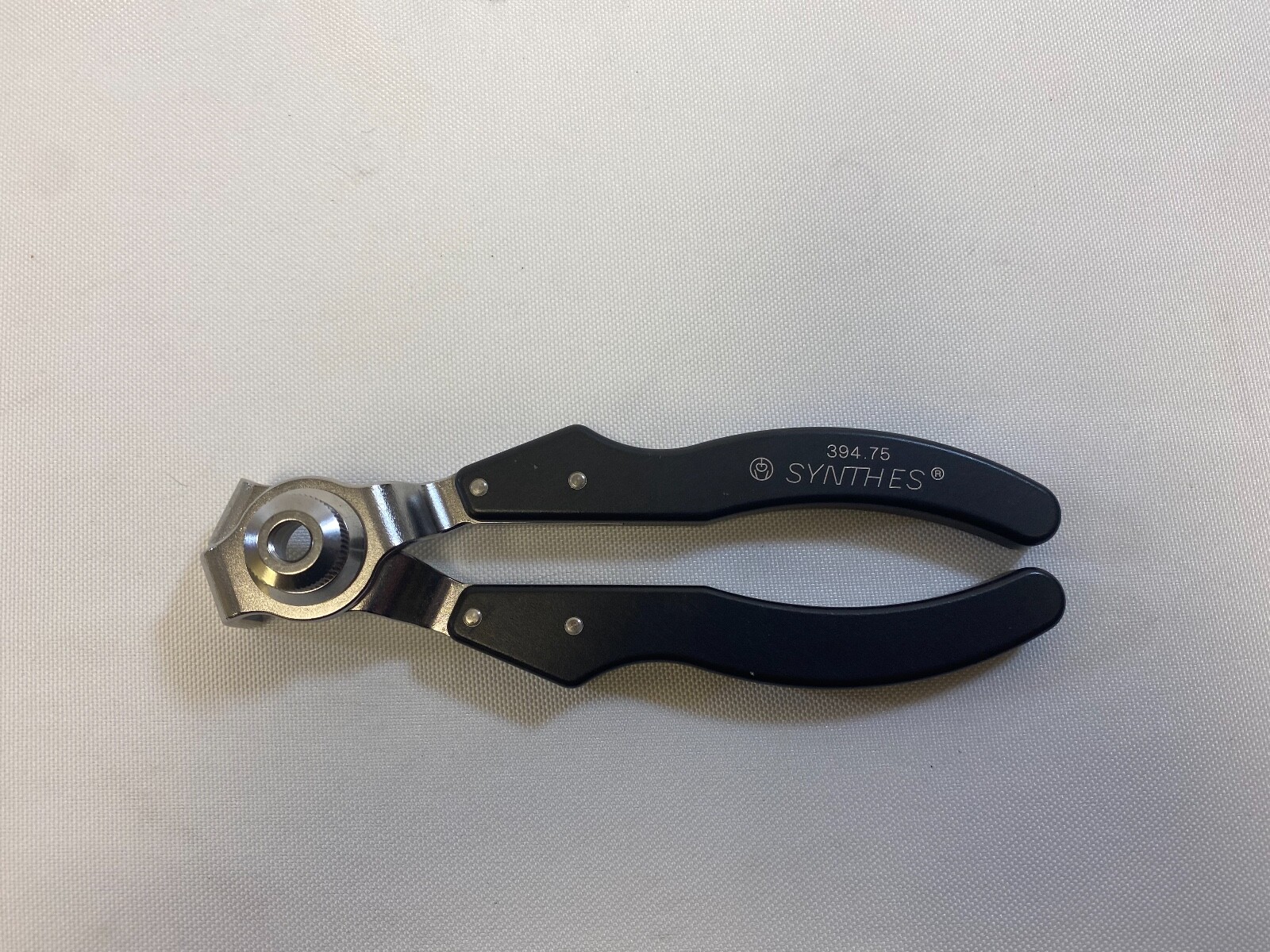Synthes 394.75 Pinless Fixator Handle US946