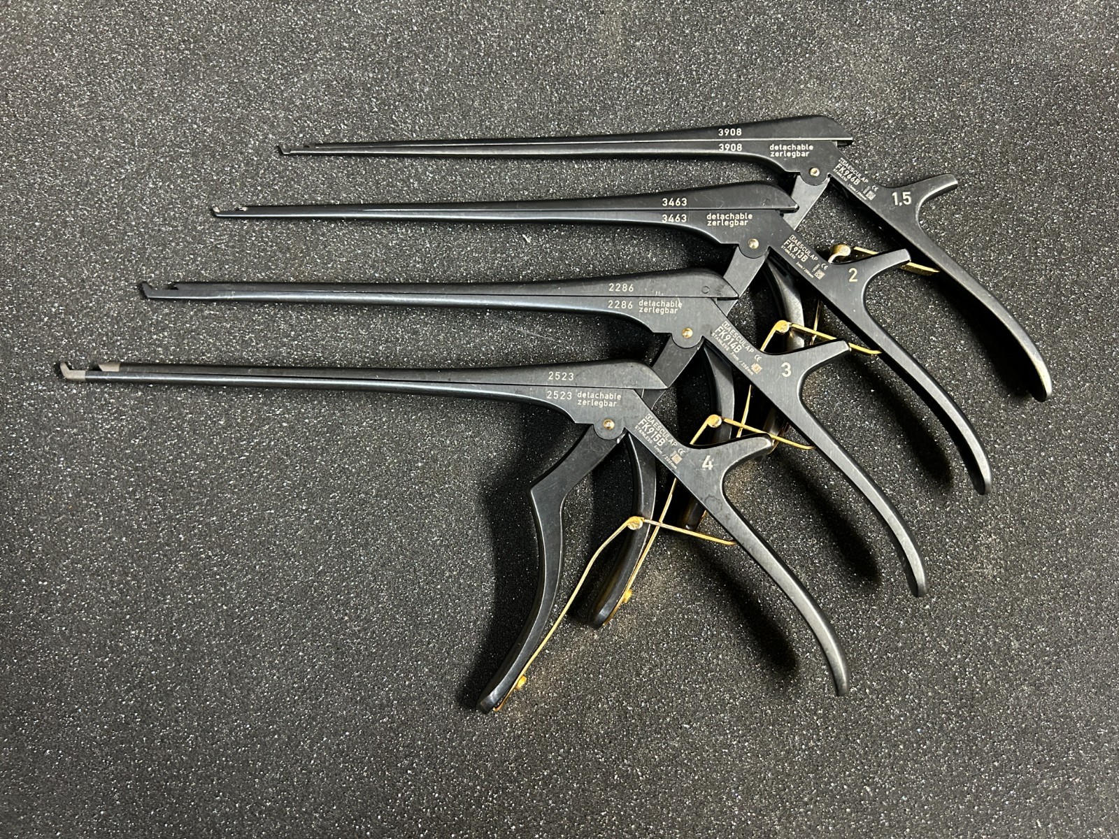 Aesculap Detachable Noir Kerrison Bone Punch Rongeur 40° (1.5mm-4mm) Set of 4
