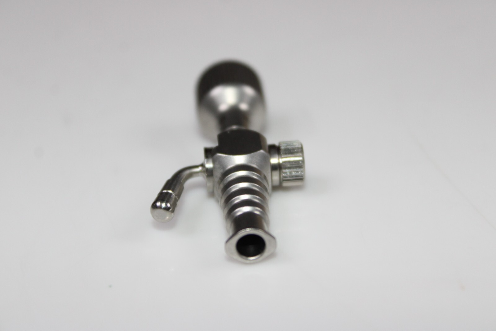 Arthrex AR-3035L Inflow Cannula Adapter w/ Stopcock for 3mm – 6.5mm Cannula