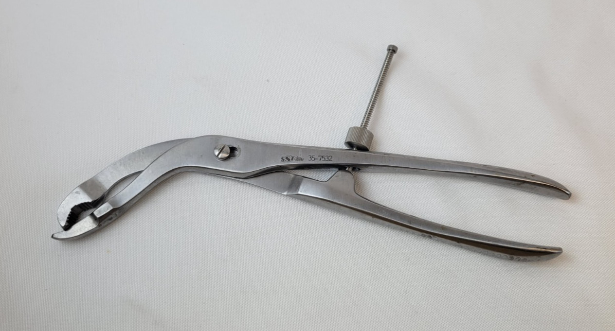 Symmetry SSI Ultra 35-7532 Verbrugge Bone Holding Clamp, 9-1/2″, Orthopedic