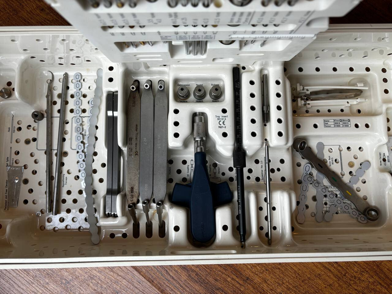 STRYKER SPS SMALL FRAGMENT INSTRUMENT SET