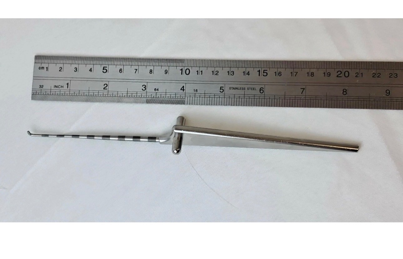 Karl Storz, 28145 V, 4mm Arthroscopic Probe with Hook orthopedic ( IN STOCK )