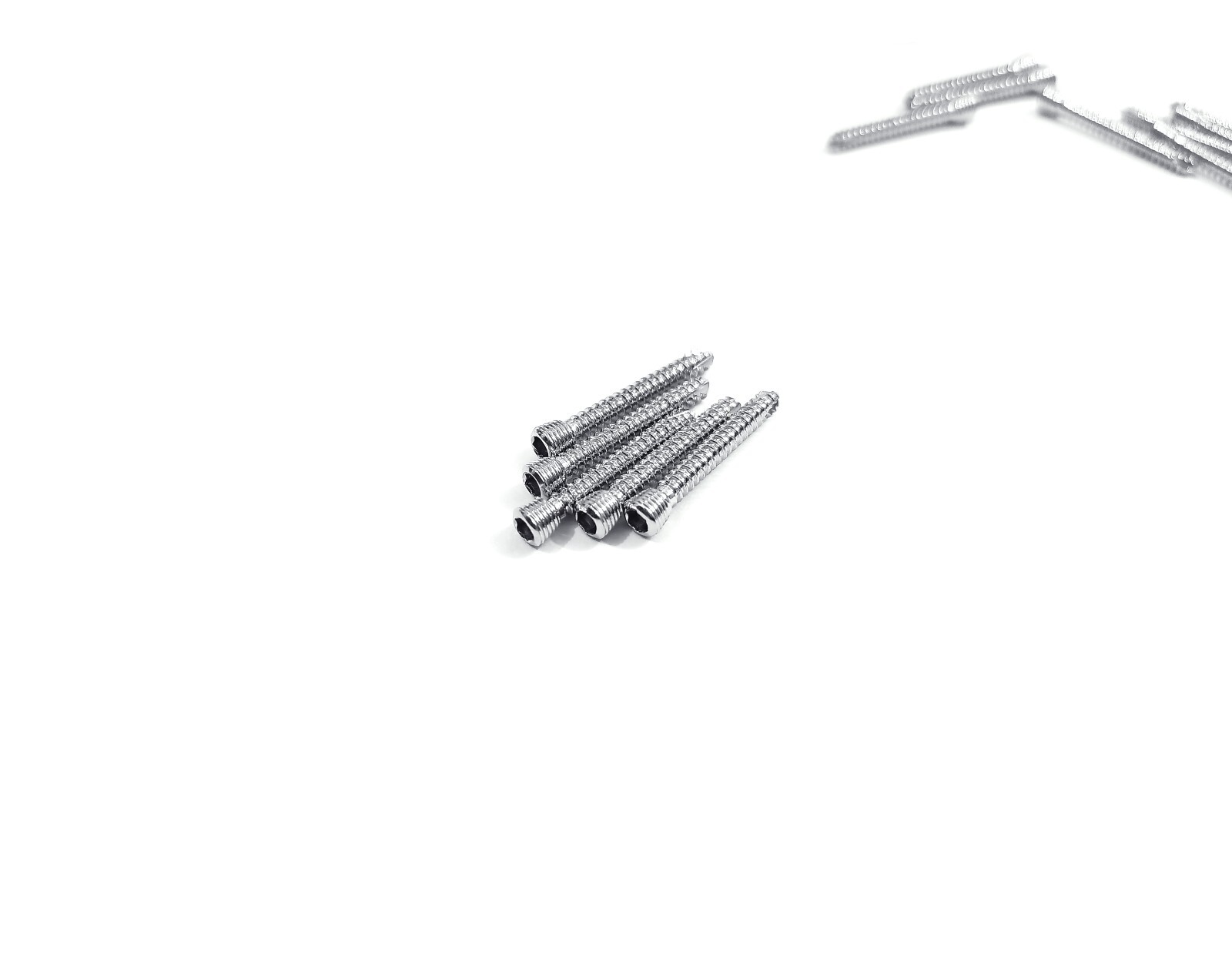 2.7mm LCP Screw Lot of 100 pcs Veterinary Surgical SS Instrument