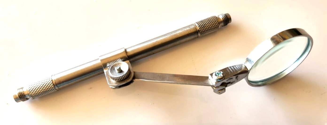 Eye Magnet Loop Forceps with Magnifying Glass Ophthalmic Surgical Instruments