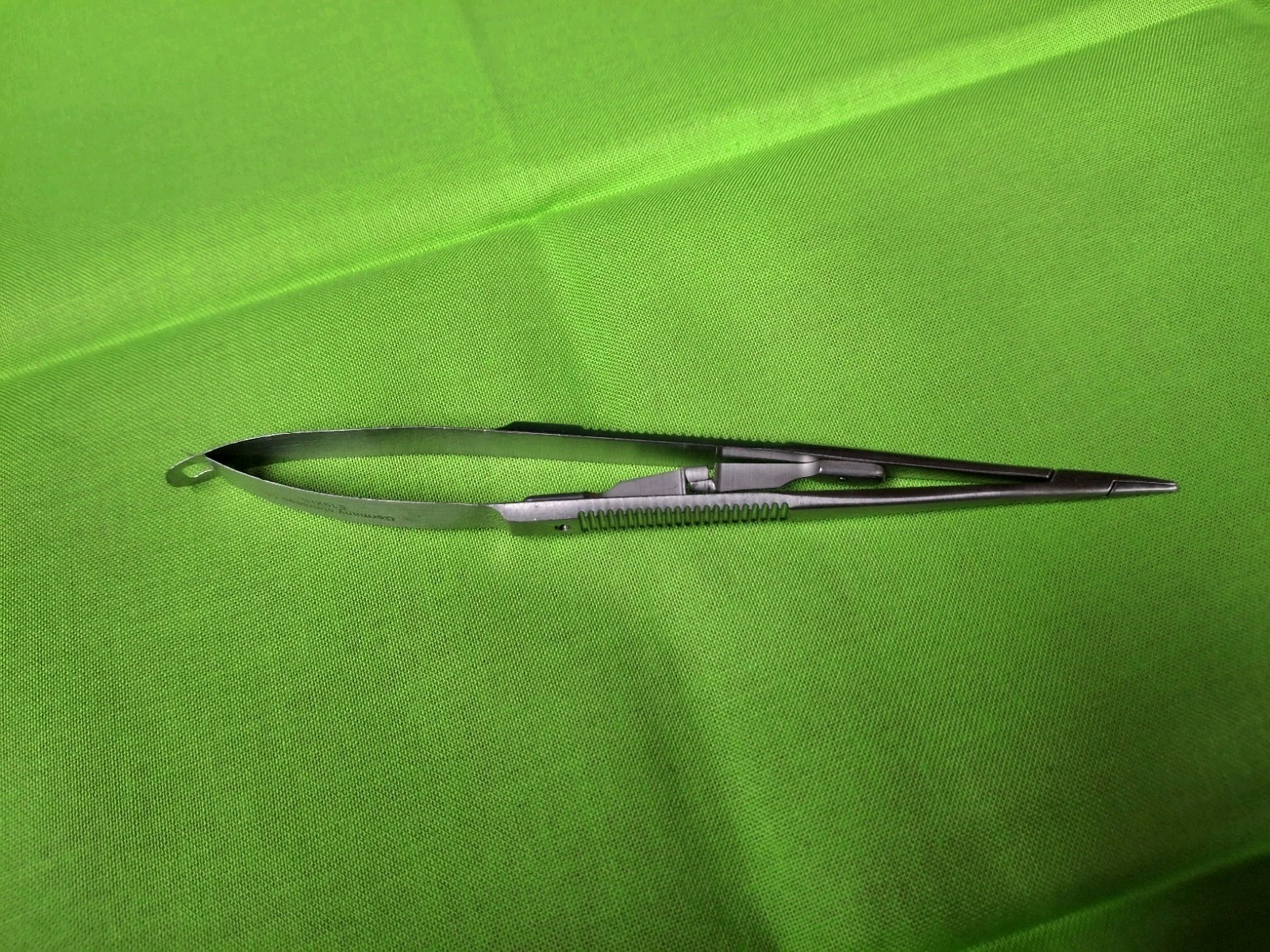 V. Mueller OP7412 Surgical Ophthalmic 5″ Locking Needle Holder