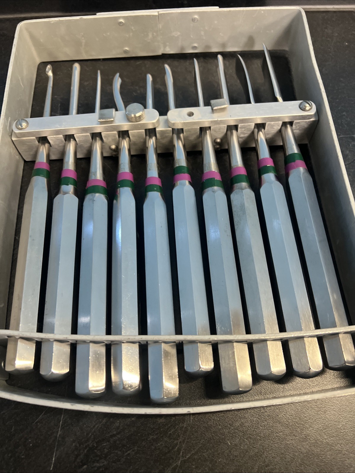 Zimmer 2884Straight & Curved Orthopedic Gouge Set
