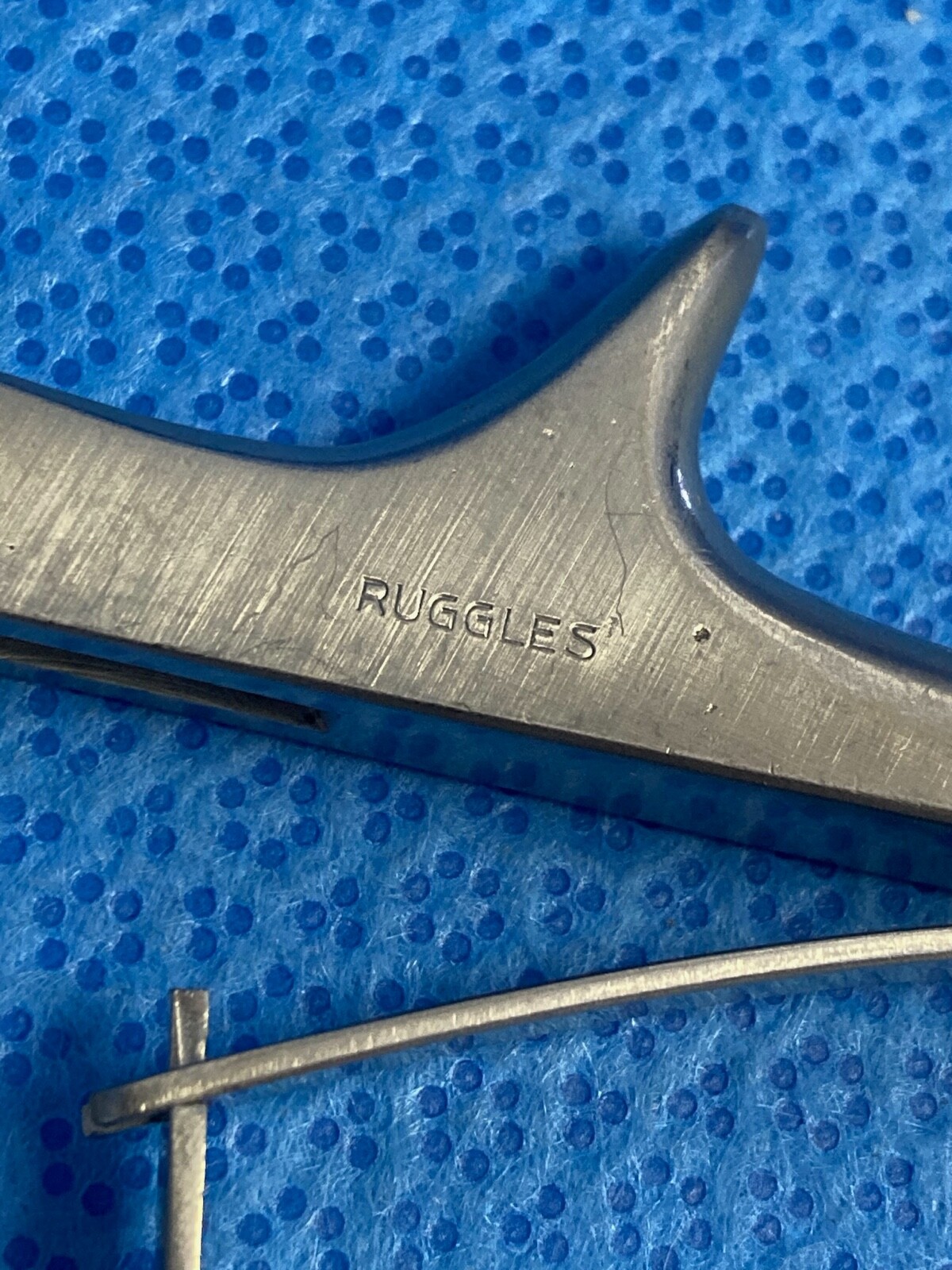 Ruggles Redmond R-1665 2mm X 90° X 8″ Kerrison Rongeur Punch Orthopedic Neuro