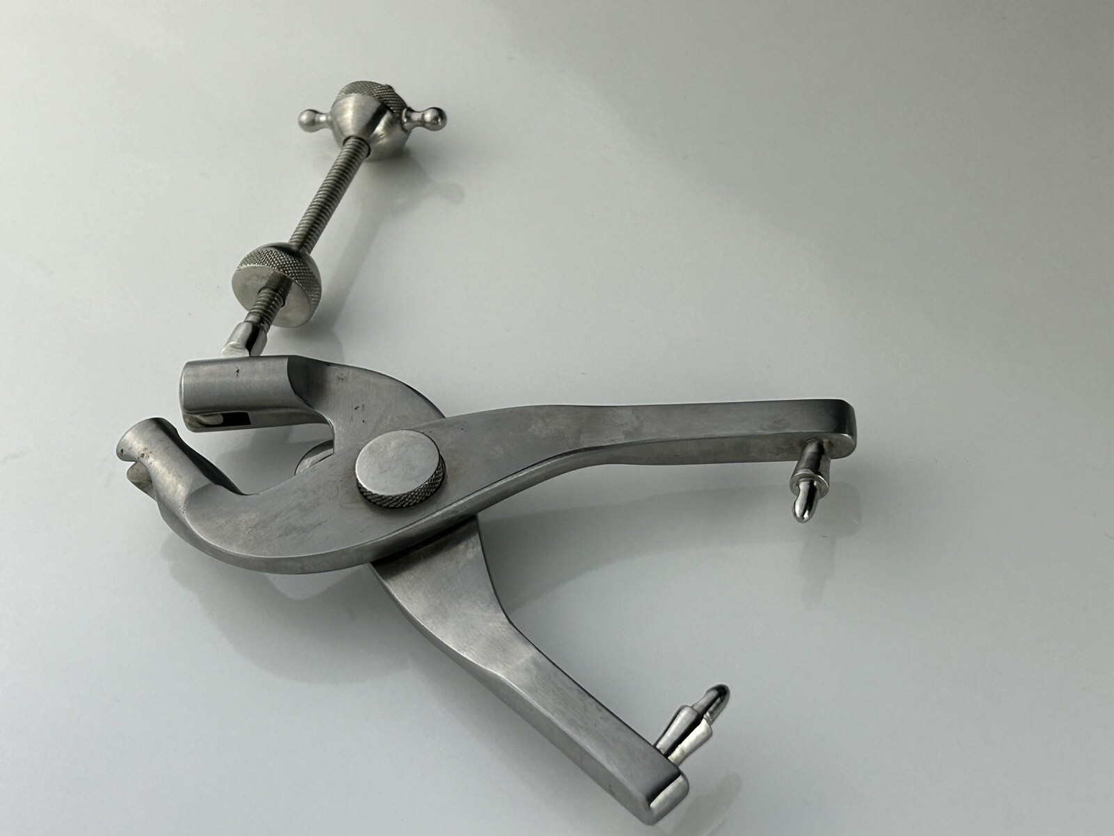 Raney Crutchfield Skull Traction Tongs CODMAN