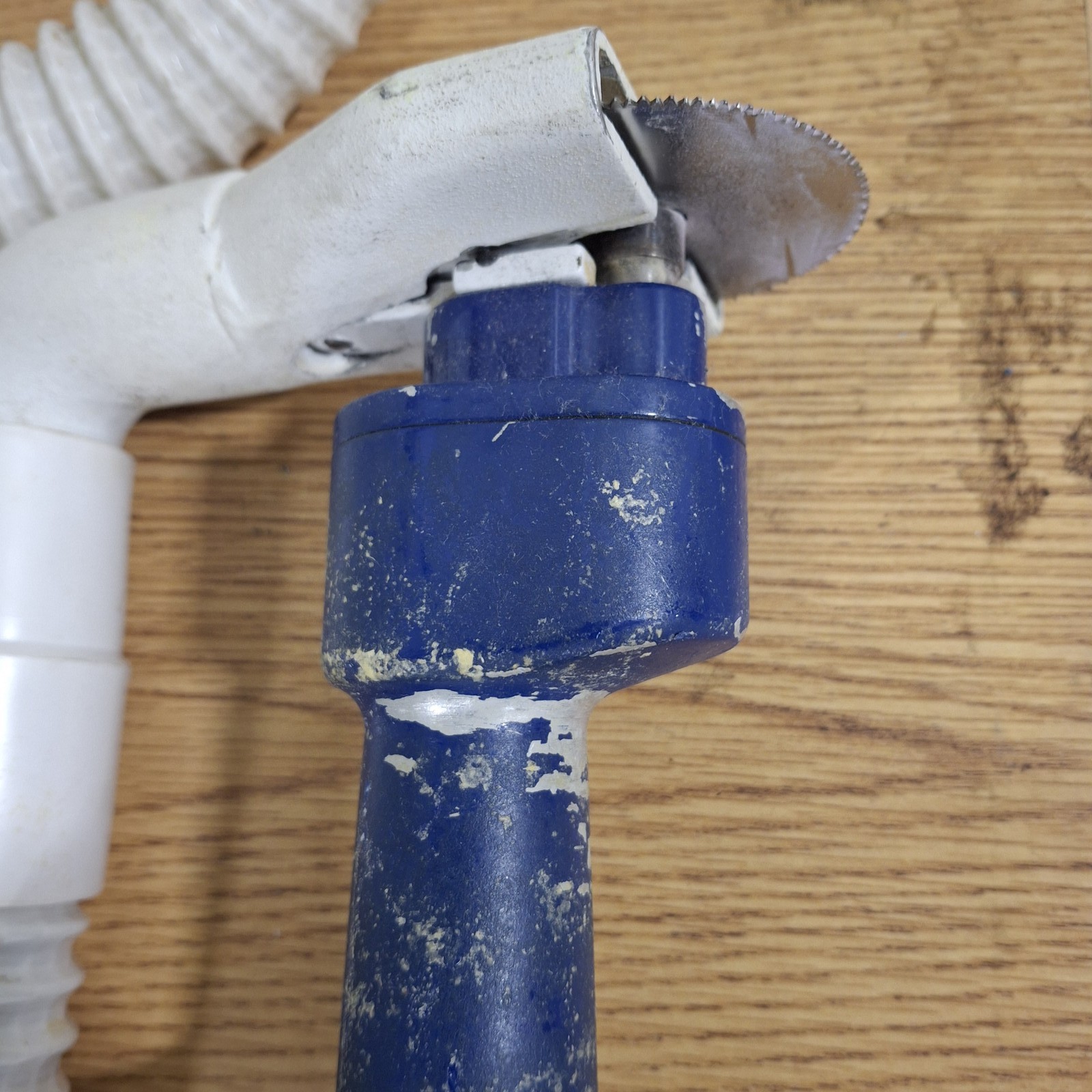 M-PACT WORLDWIDE 0295-200 Saw w/ 4183-160 Plaster Vacuum