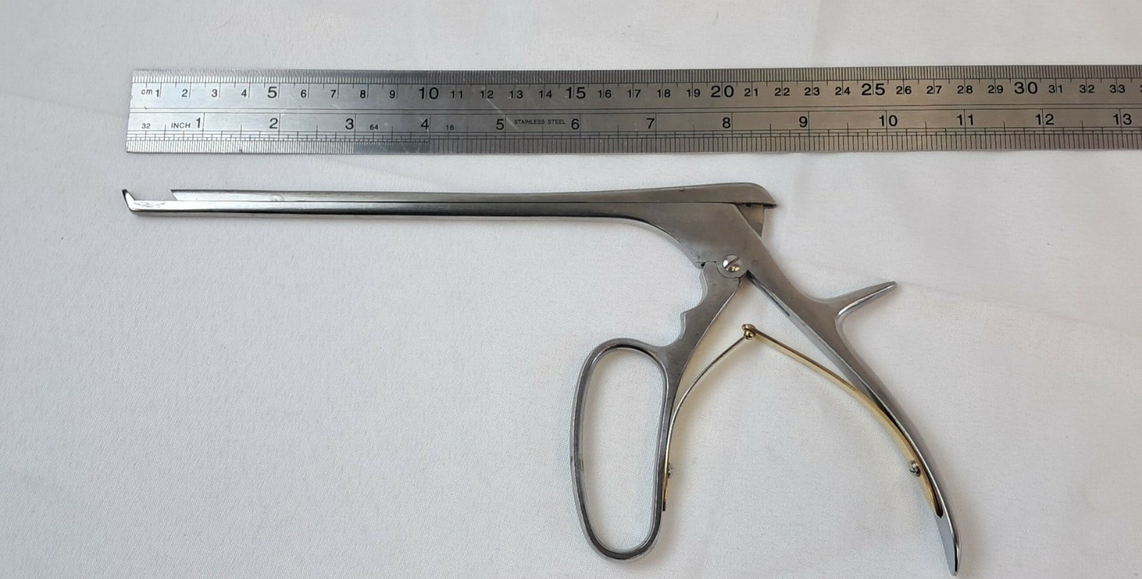 V. Mueller NL 4281-085, Ferris Smith Rongeur, 8in, 5mm Bite, 40 Deg. Up Angled.