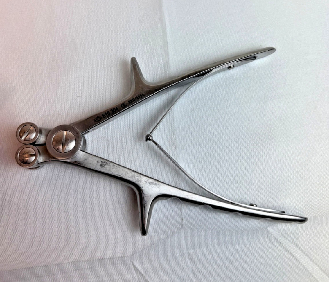 Globus Medical 615.304 Orthopedic Rod Bender