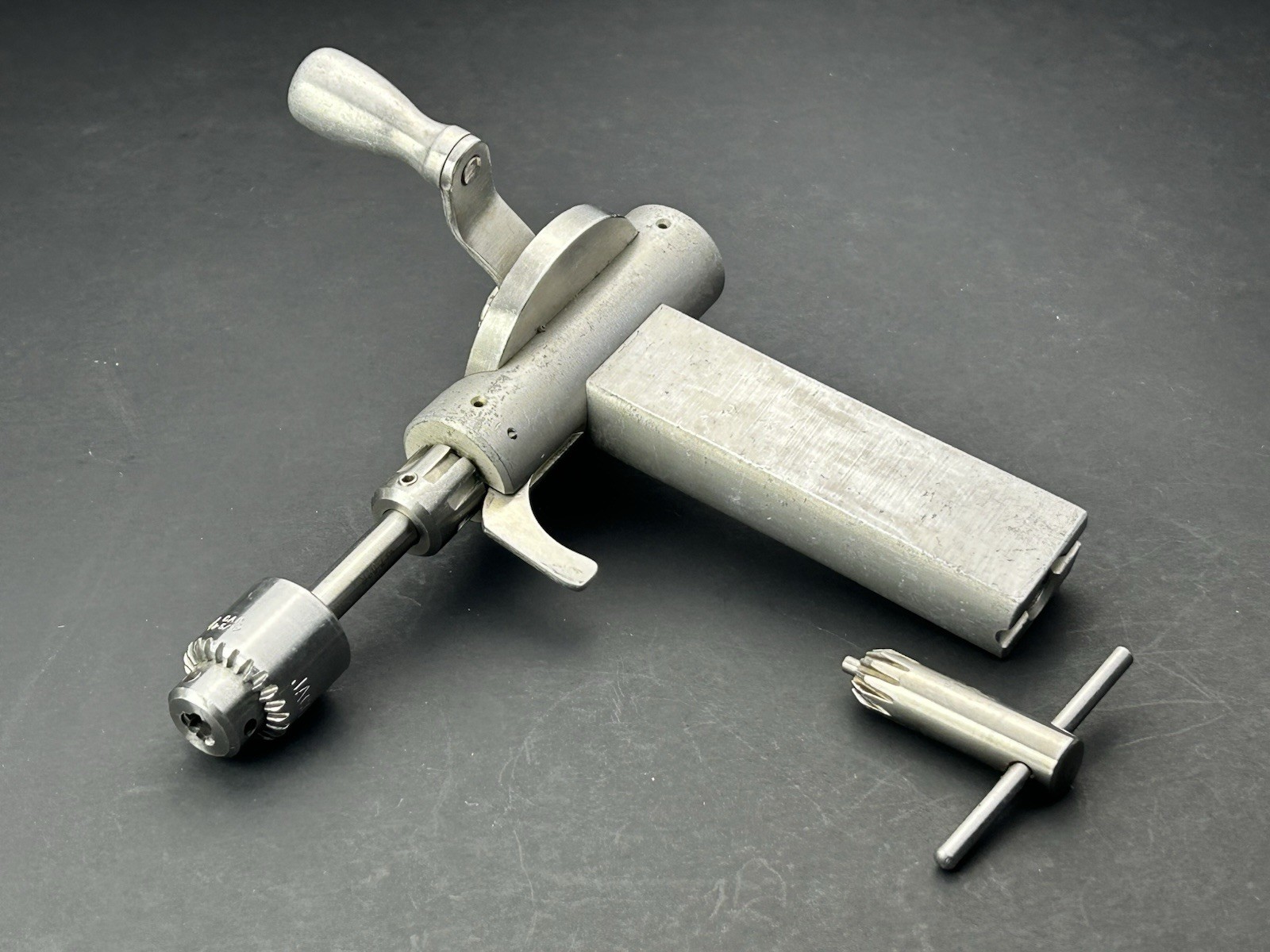 Hand Drill Orthopedic With Small Jacobs Chuck w Key ZIMMER 895