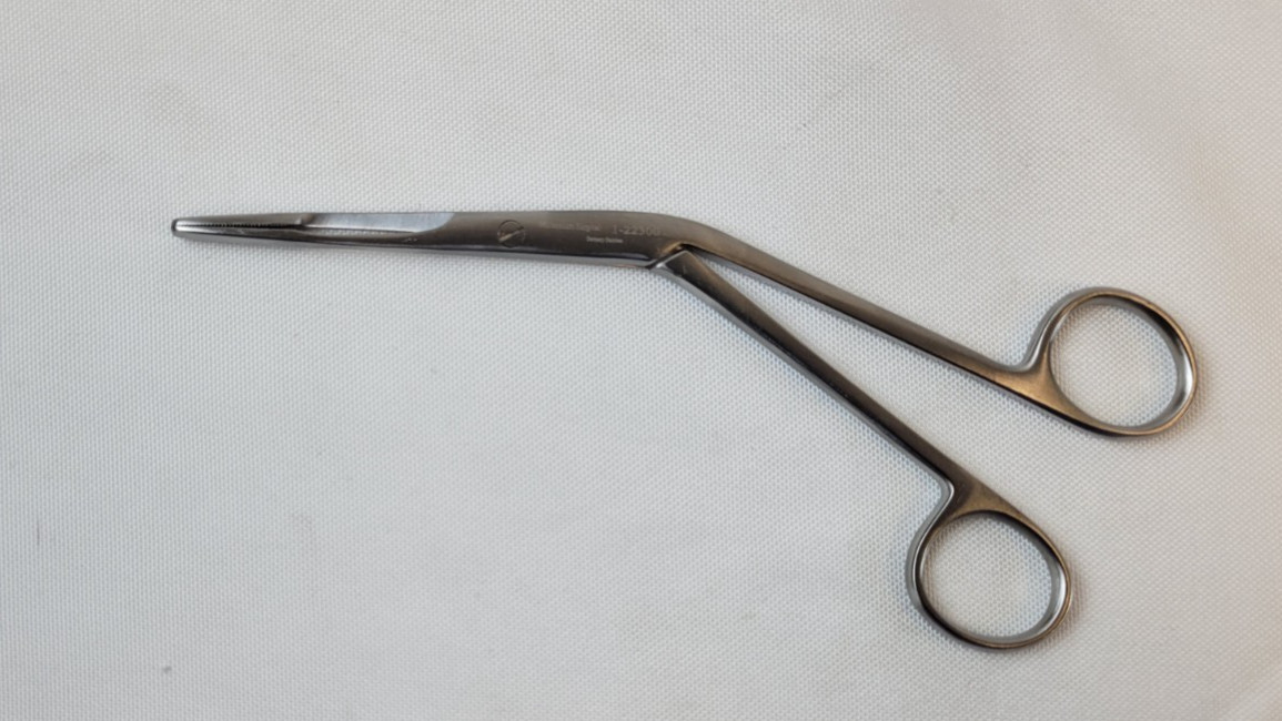Millennium 1-22300 Hartman Nasal Dressing Forceps, Serrated Tips, 7.25″, ENT