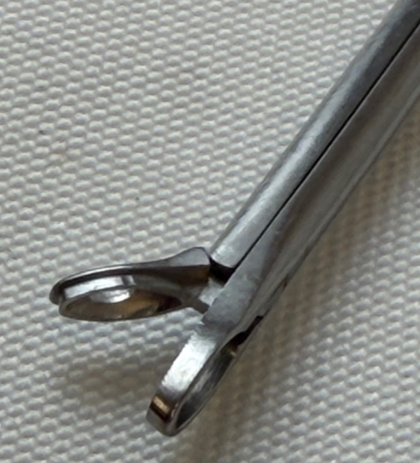 Boss Instruments XOMED 93-6001 ThruBite Blakesley Straight Size 0 3.5mm Jaws ENT